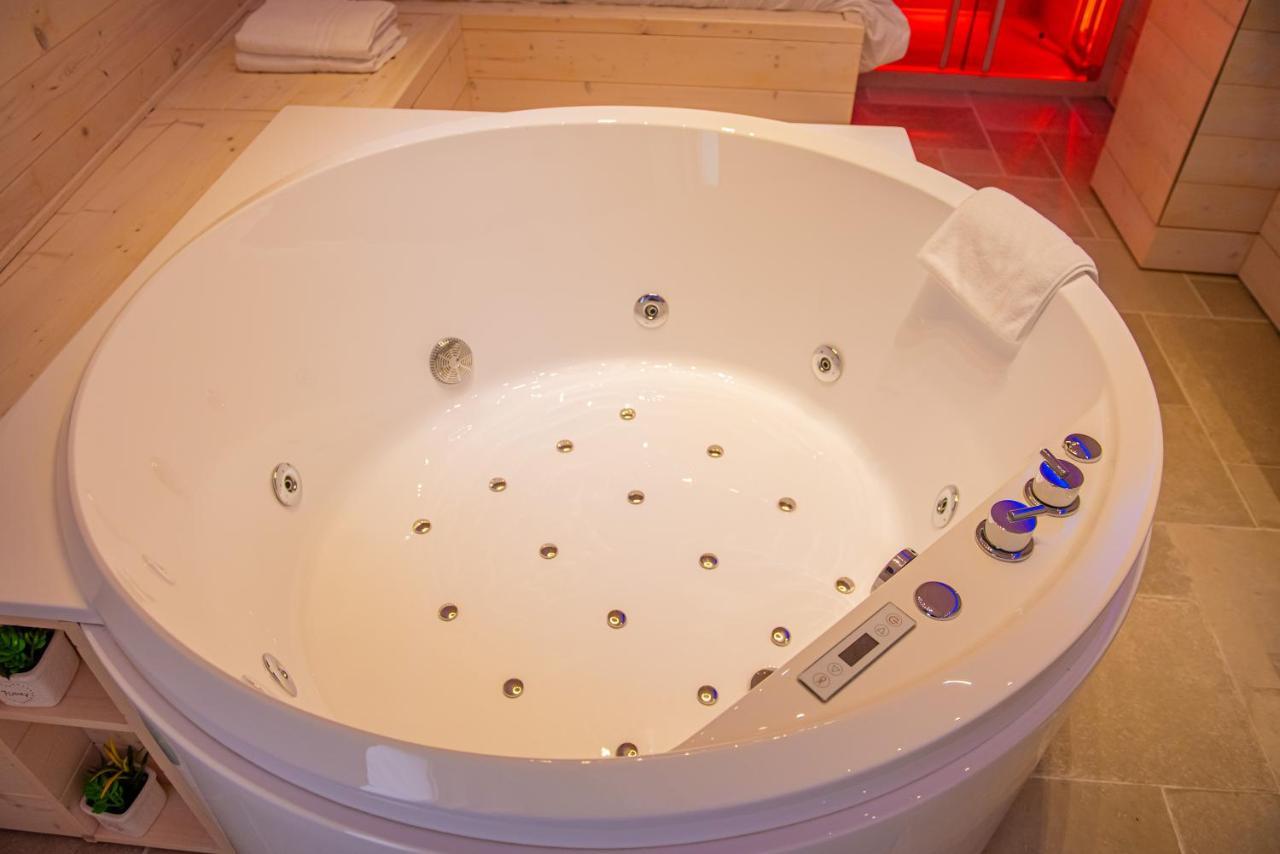 Artemide "Corte Segreta" B&B Suite Spa San Cipriano Picentino Buitenkant foto